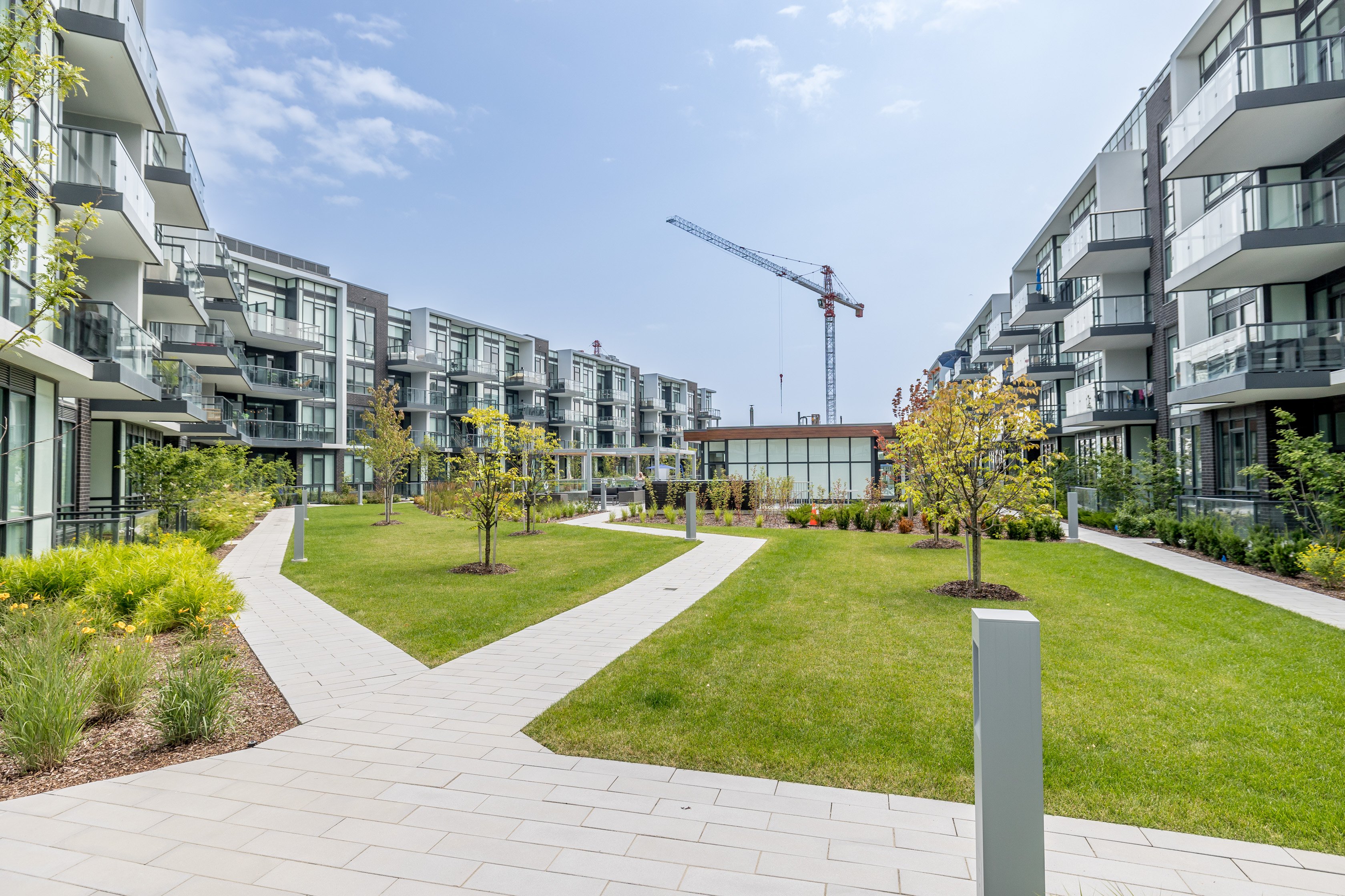 415 Sea Ray Avenue-135